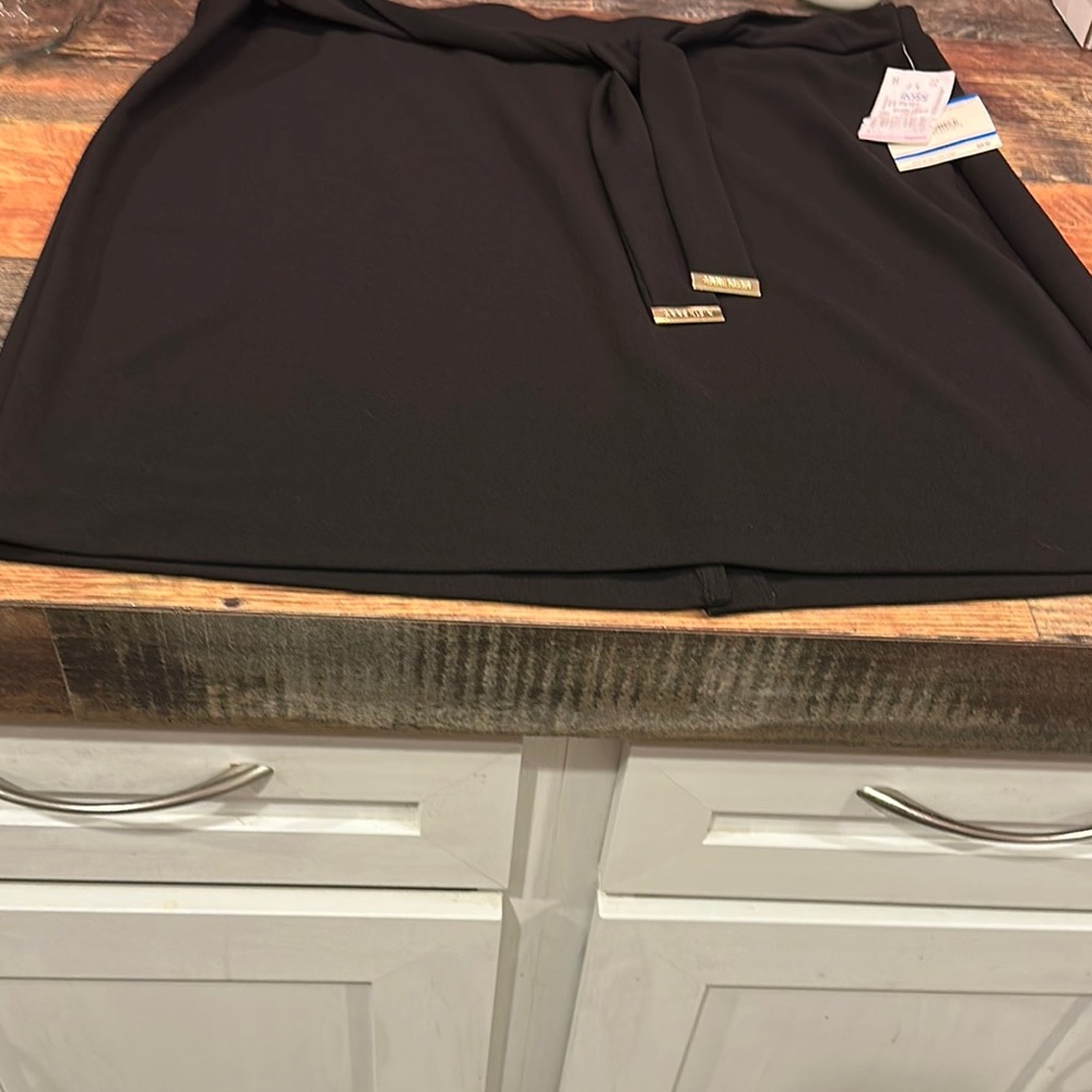 NWT-XL Anne Klein black mini skirt w/built in belt
